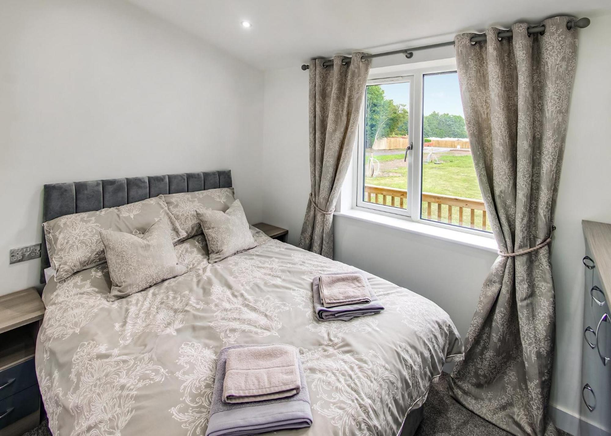 Noahs Retreat Hotel Laceby Room photo