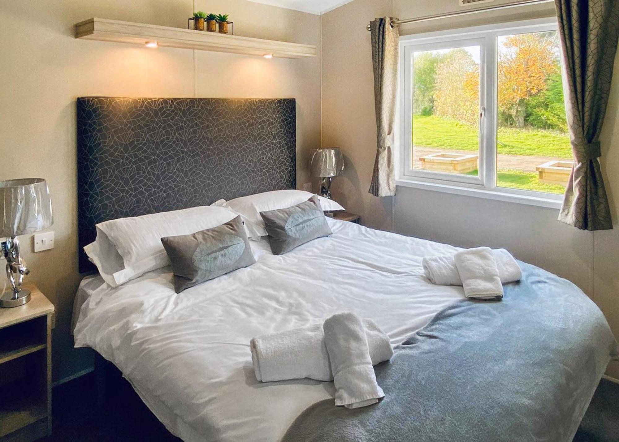 Noahs Retreat Hotel Laceby Room photo