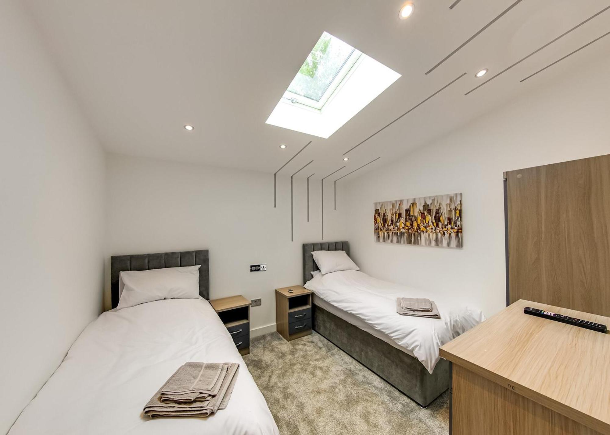 Noahs Retreat Hotel Laceby Room photo